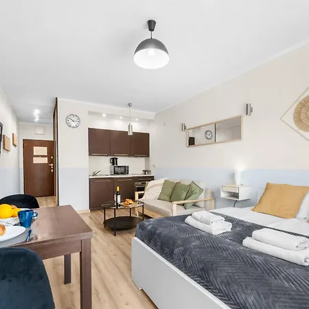 Friendhouse Apartments Angel City-2